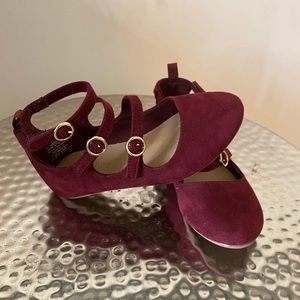 Girls toddler size 10 Maroon flats